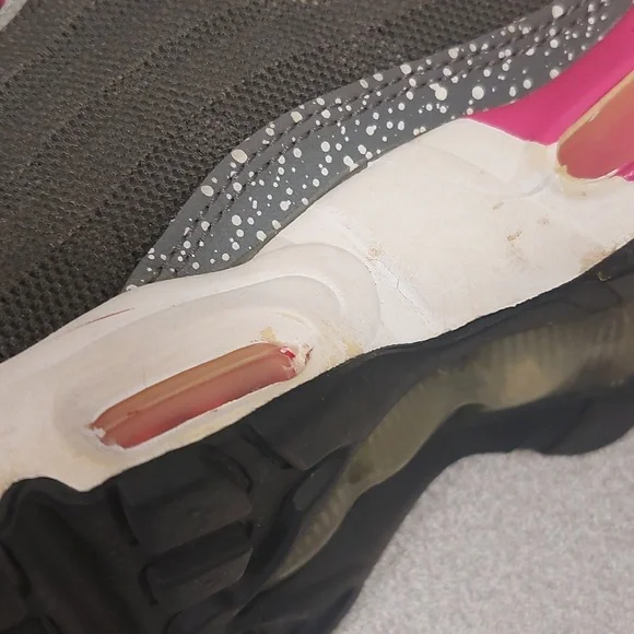 Nike Air Max Premium Tape Pink Foil Low Sneakers Mens Sz 10.5 2013 - Picture 13 of 16